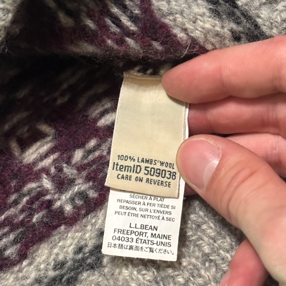 L.L. Bean 100% Lambs Wool Nordic Fair Isle Knit Soft Sweater Womens Small 17x25 - Picture 3 of 7
